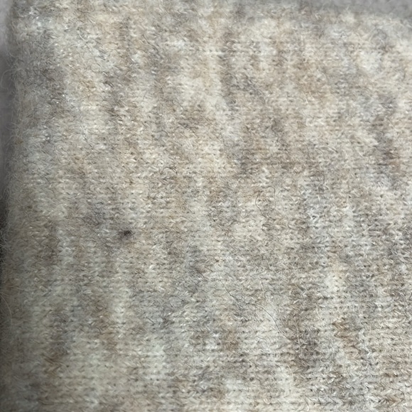 Wilfred Free sz S Yarn Made in Italy cozy soft sweater w ribbing beige/t… - Picture 8 of 8